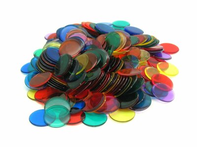 Koplow Plastové žetóny (6 farieb, 300 ks)